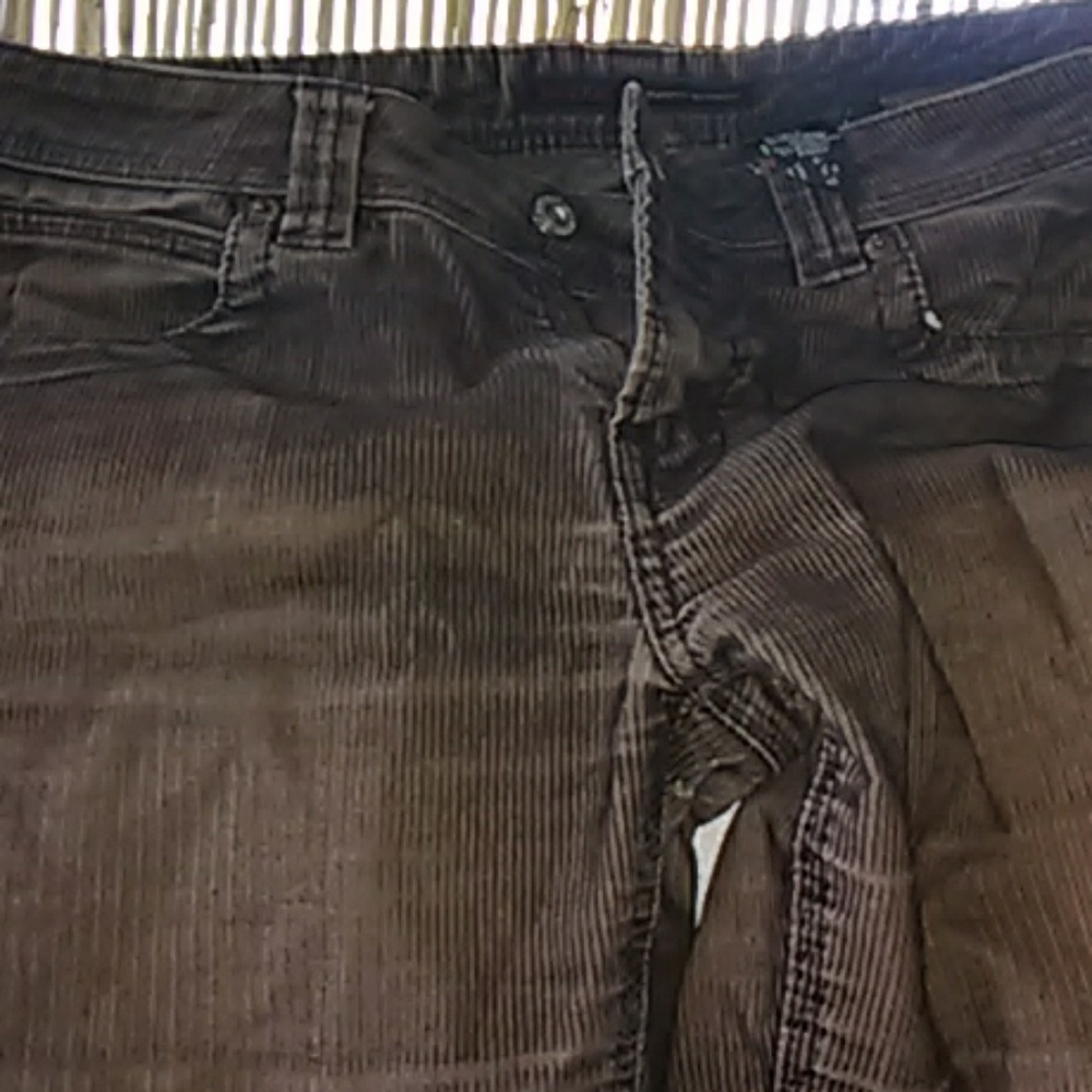 Long pants - Picture 2 of 3